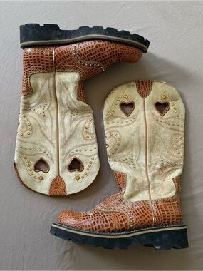 Ariat Fatbaby Gembaby Tall Buckaroo
Boots